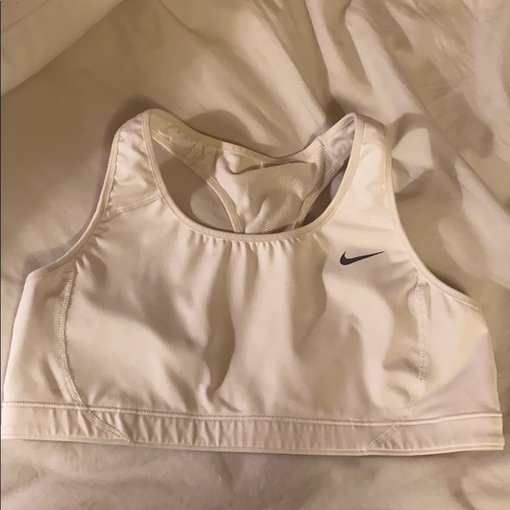 NIKE $5! Only excellent condition Dri-Fit